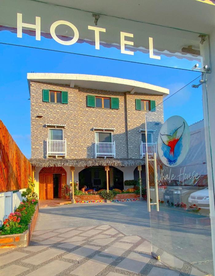 Whale House Hotel Puerto Lopez Exterior photo